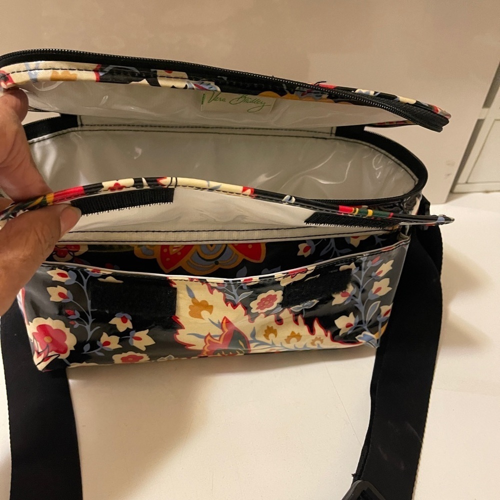 Vera Bradley Mini Cooler Floral Blac Insulated Coated Lunch Bag Sack... - Picture 5 of 12